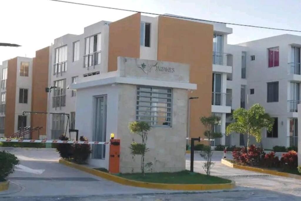 Beautiful 3 Bedroom 2 Bath Unit With Free Parking Punta Cana Exterior foto